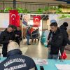 Karabağlar Belediyesi üreticilerin yine yanında