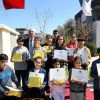 Çok okuyan çocuklar kitapla ödüllendirildi
