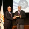 KARABAĞLAR’DA PROF. DR. İLBER ORTAYLI İZDİHAMI