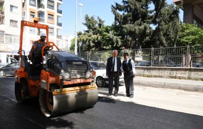 Karabağlar'da asfaltlama çalışmaları hızlandı