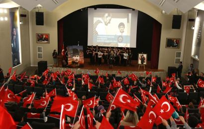 Öğrencilerin Atatürk Sevgisi Bir Başka 