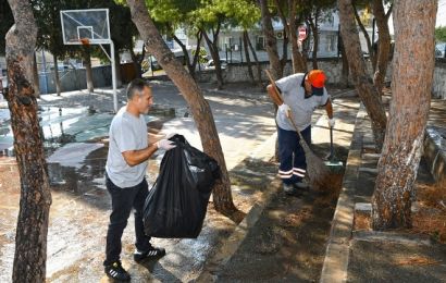 Karabağlar Belediyesi'nden okullara temizlik desteği