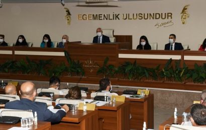 Karabağlar Belediyesi'nin 2021 Bütçesi Kabul Edildi