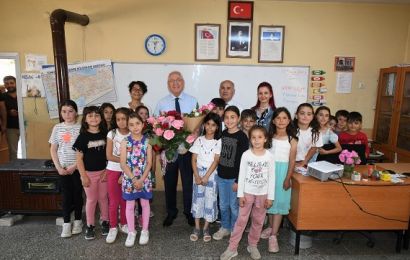 Gönüllü öğrencilerden Kavacık'ta anlamlı proje