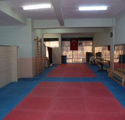 Karabağlar Spor Merkezi<br>4153 Sk. No:49/A Yunus Emre Mh. Tel:414 79 01<br>Aerobik-Pilates-Taekwando-Jimnastik
