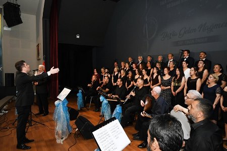 Türk Sanat Müziği Korosu Konseri
